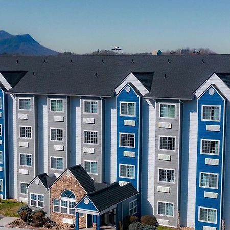Microtel Inn & Suites By Wyndham Pigeon Forge Extérieur photo