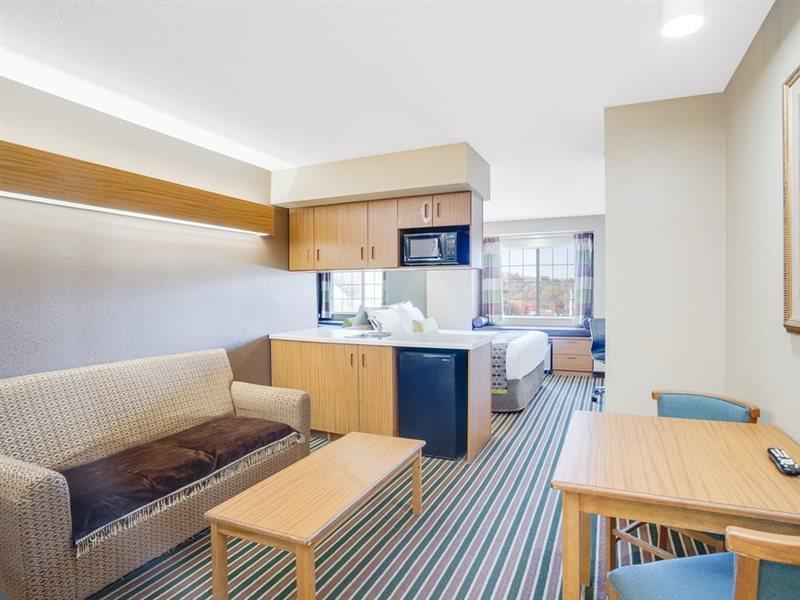 Microtel Inn & Suites By Wyndham Pigeon Forge Extérieur photo