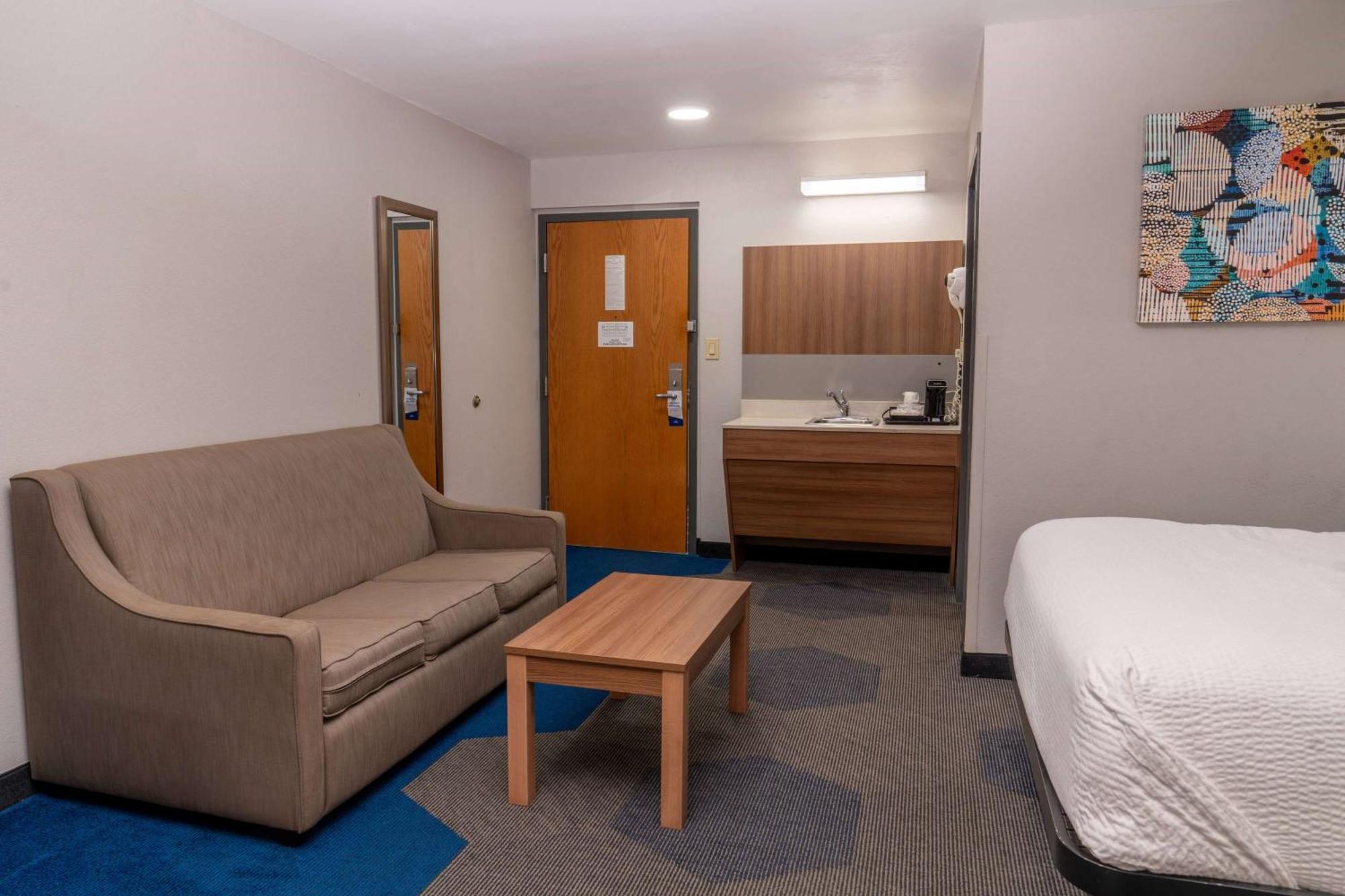 Microtel Inn & Suites By Wyndham Pigeon Forge Extérieur photo