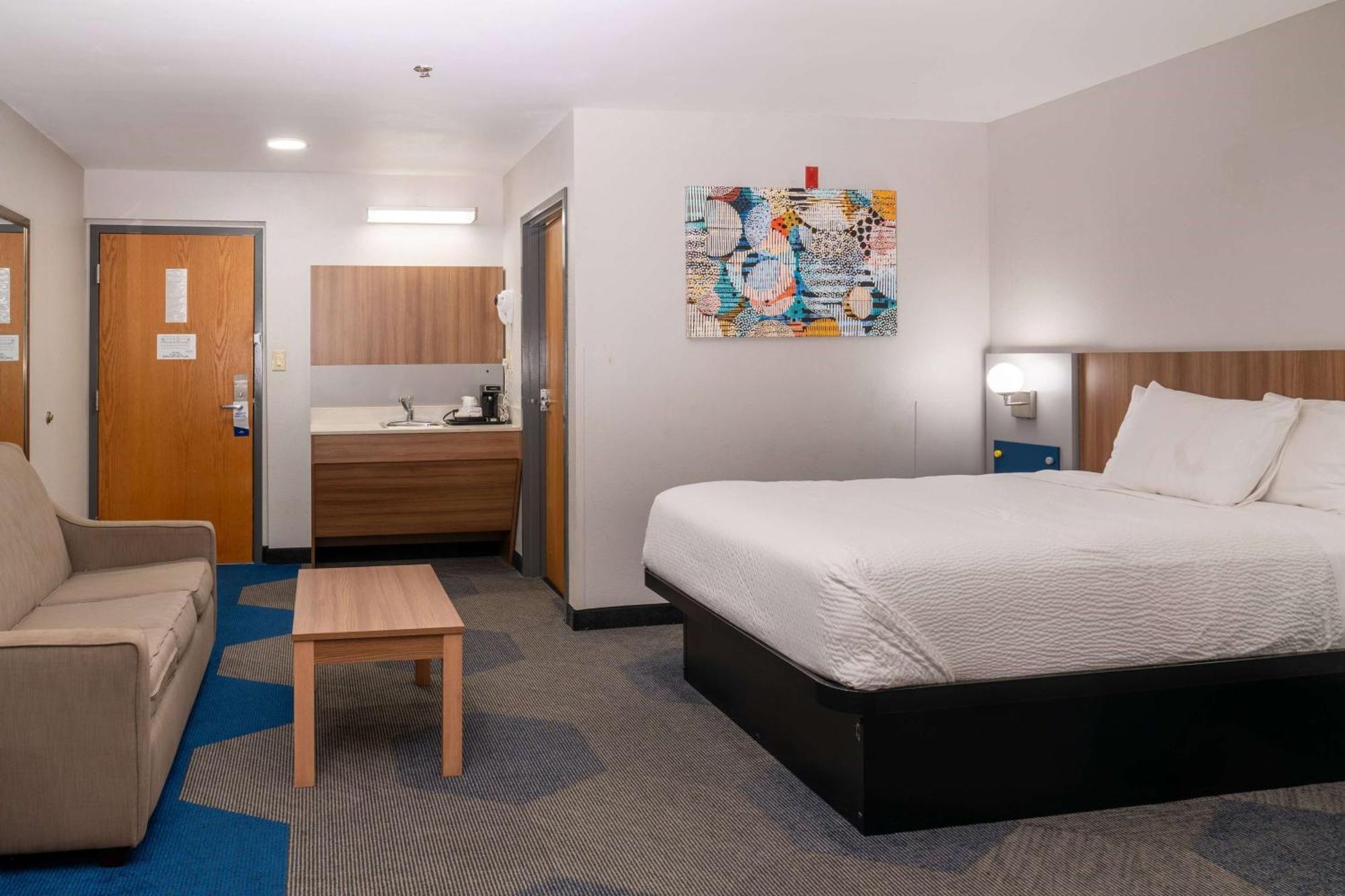 Microtel Inn & Suites By Wyndham Pigeon Forge Extérieur photo
